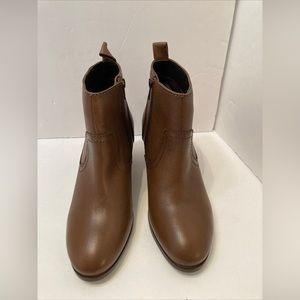 NEW without Box  Diba Womens Ankle Boots Leather Size 8.5 Brown